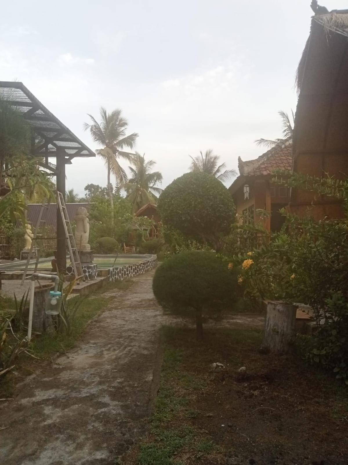 Bunga Bungalows Gili Meno Bagian luar foto