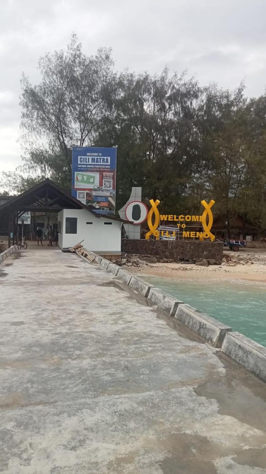 Bunga Bungalows Gili Meno Bagian luar foto
