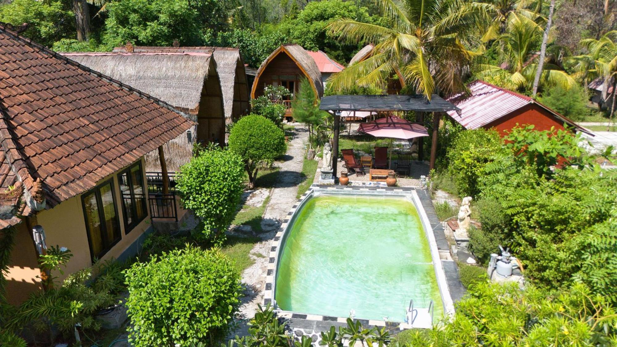 Bunga Bungalows Gili Meno Bagian luar foto